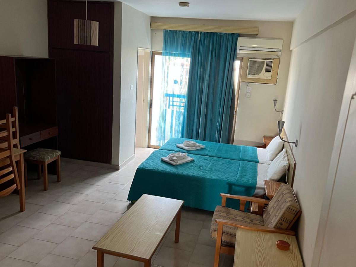Maouris Hotel Apartments Protaras Exterior photo