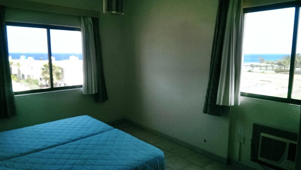 Maouris Hotel Apartments Protaras Exterior photo